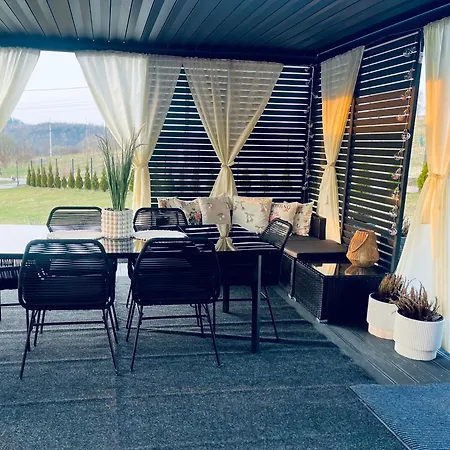 Lanckoronska Stodola Glamour-prywatne Spa,balia I Sauna Villa *